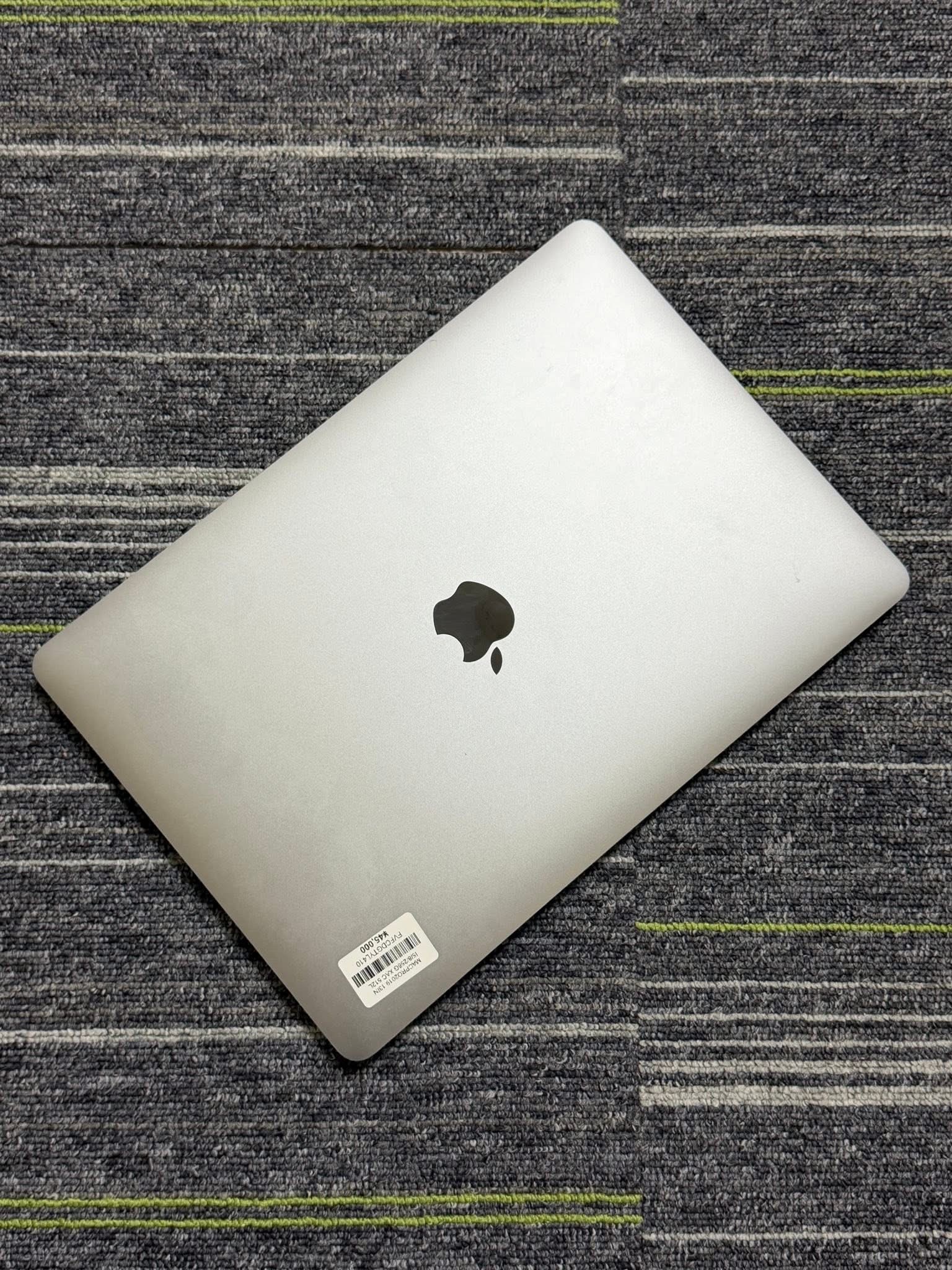 MacBook pro 2019 13inch màu xám