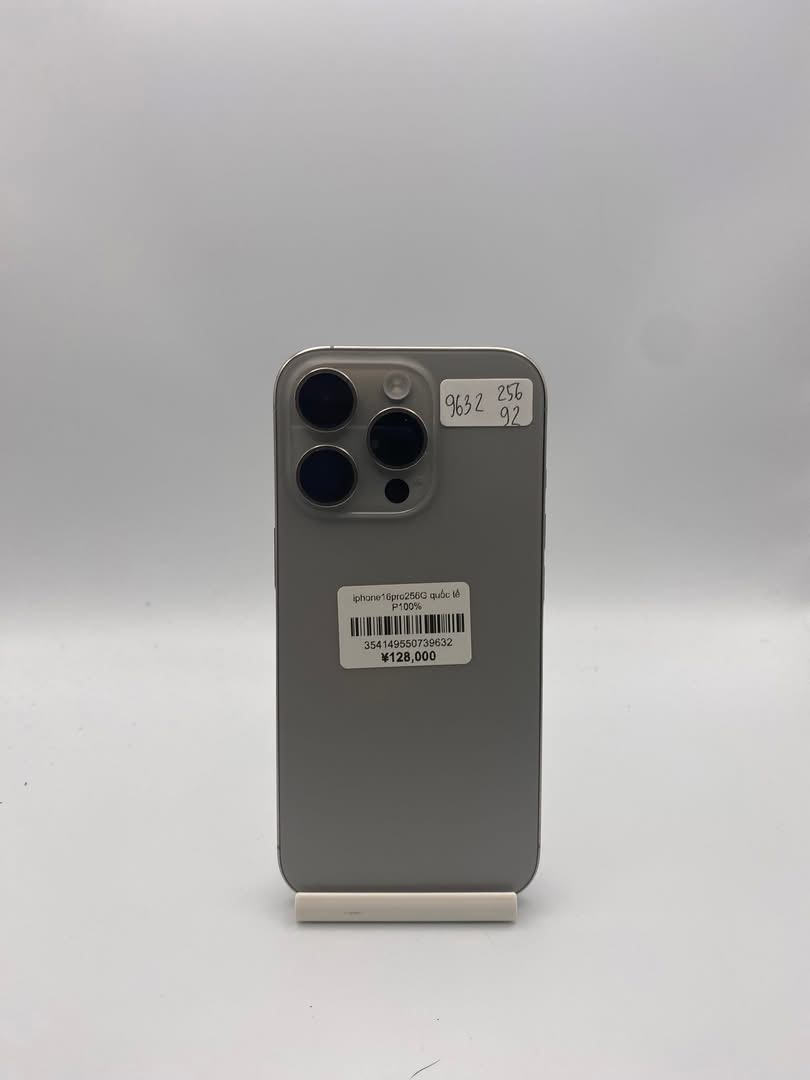 Iphone 16Pro 256G bản quốc tế màu titan